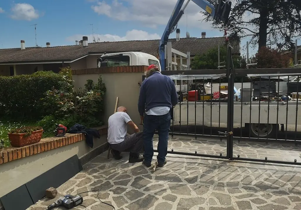 installing new metal gate