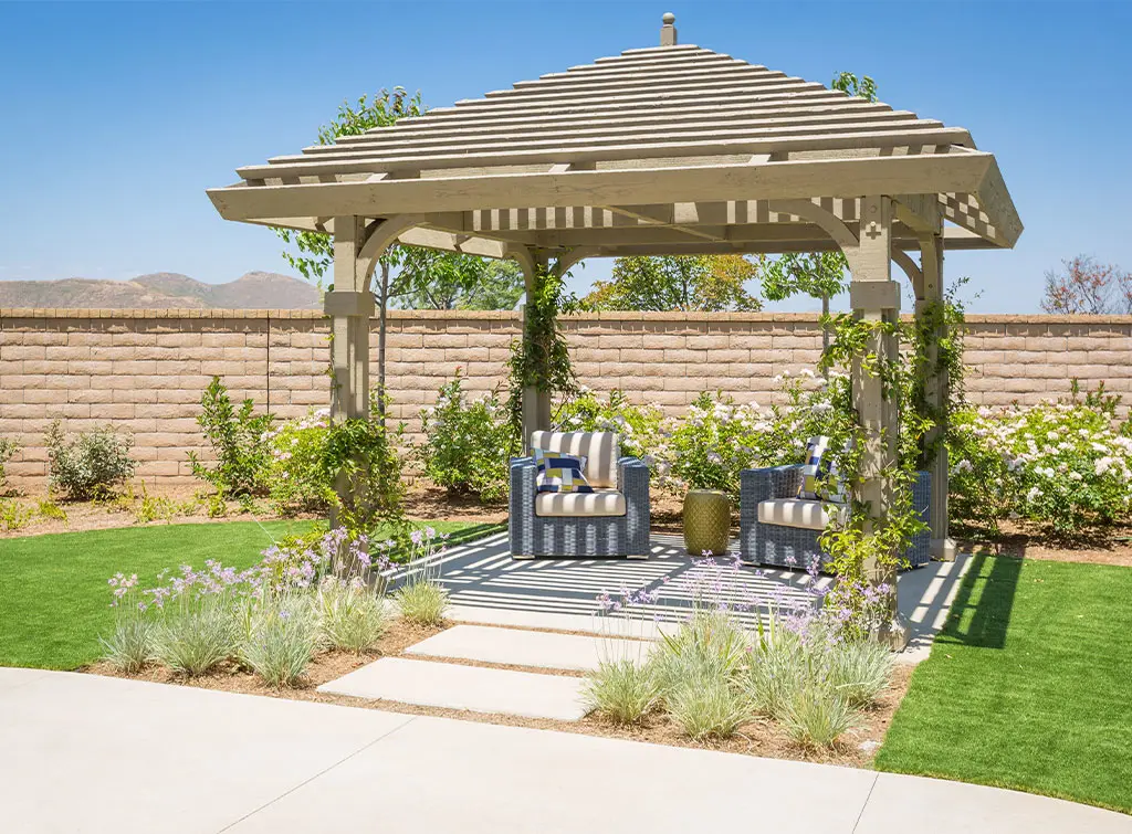 garden pergola installation