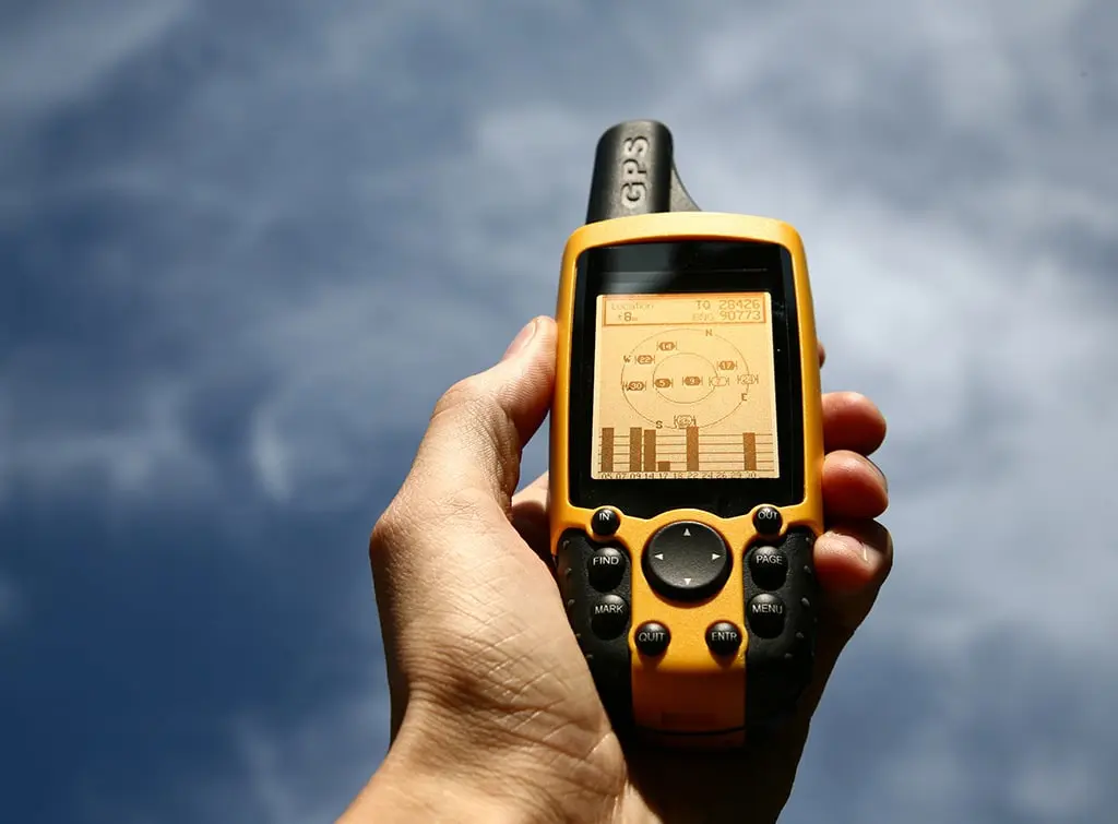 https://www.checkatrade.com/blog/wp-content/uploads/2023/09/CAT-gps-unit_.jpg