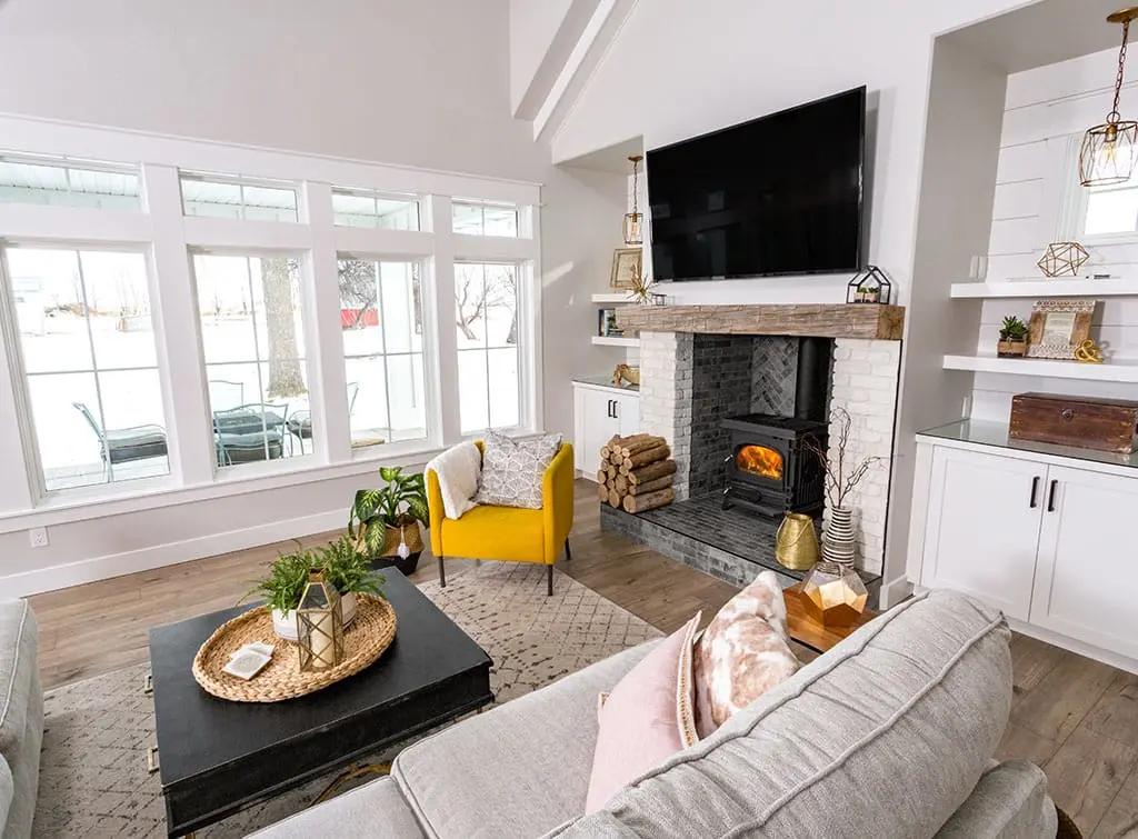 modern farmhouse living room