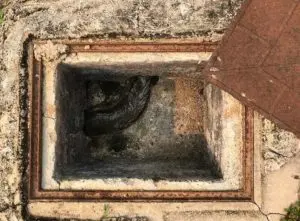 how to replace inspection chamber