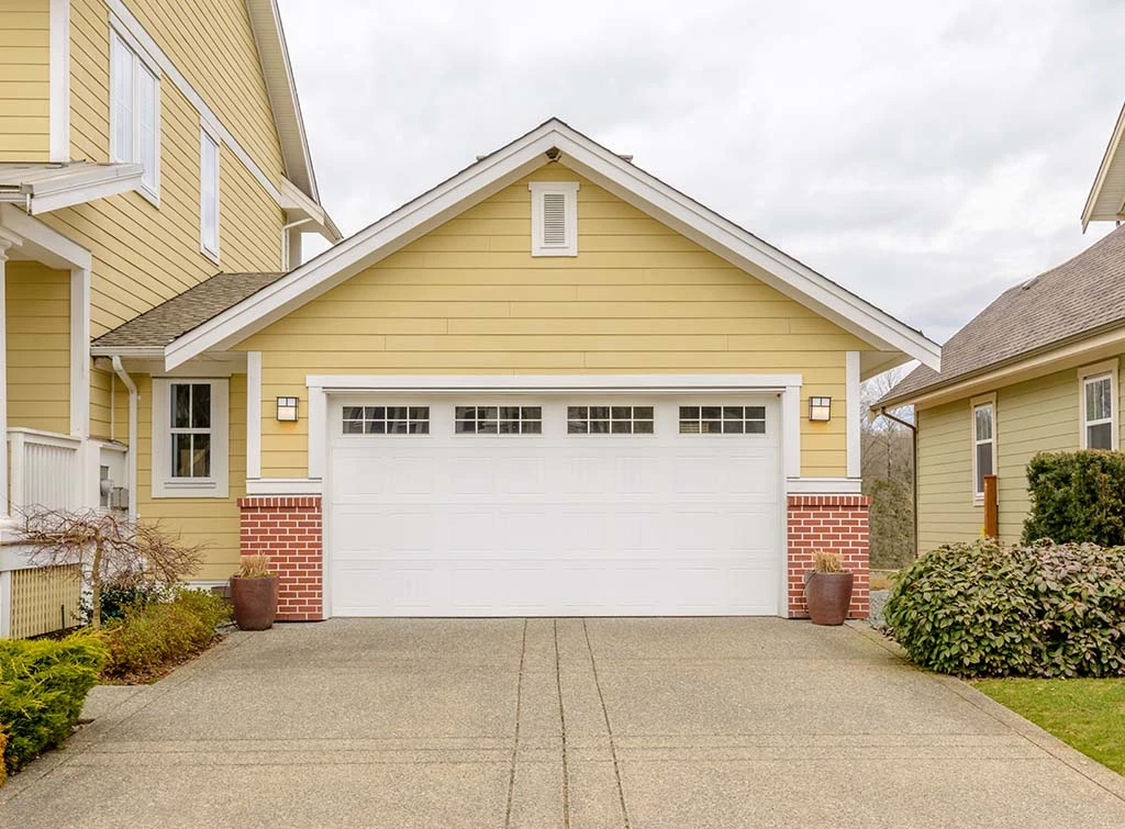 garage door colours - white