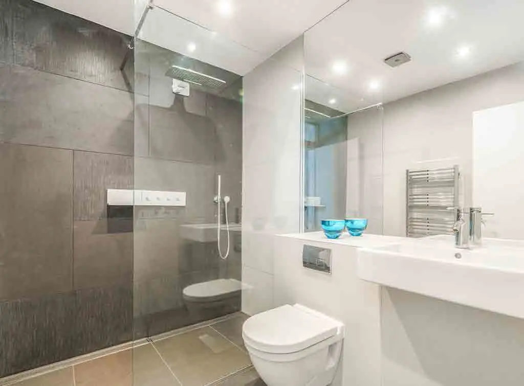 Small ensuite layout ideas