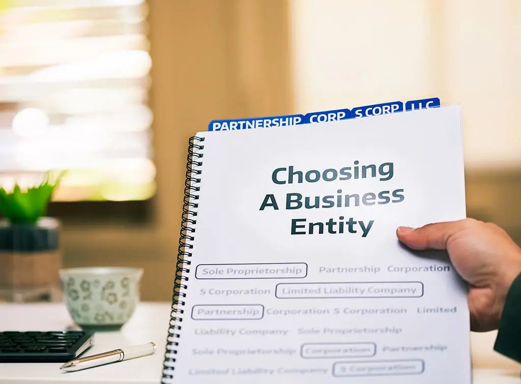 https://www.checkatrade.com/blog/wp-content/uploads/2023/10/legal-form-of-business.jpg