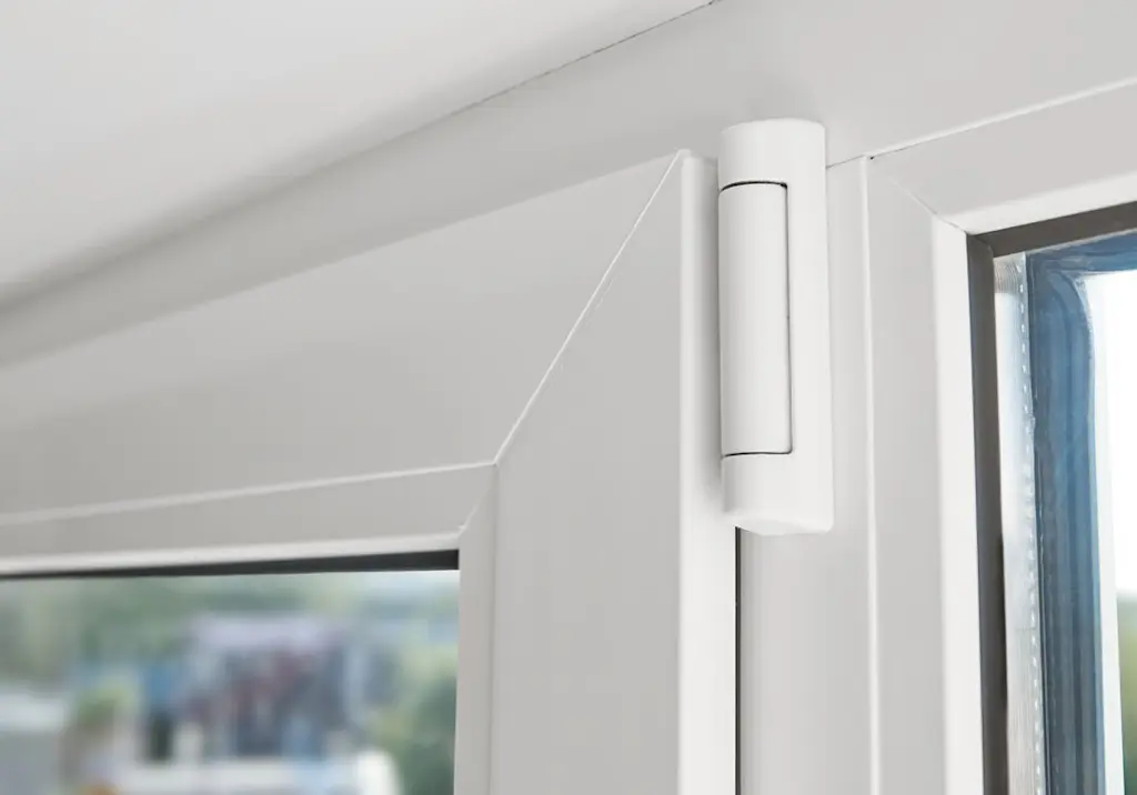 window-hinge-detail