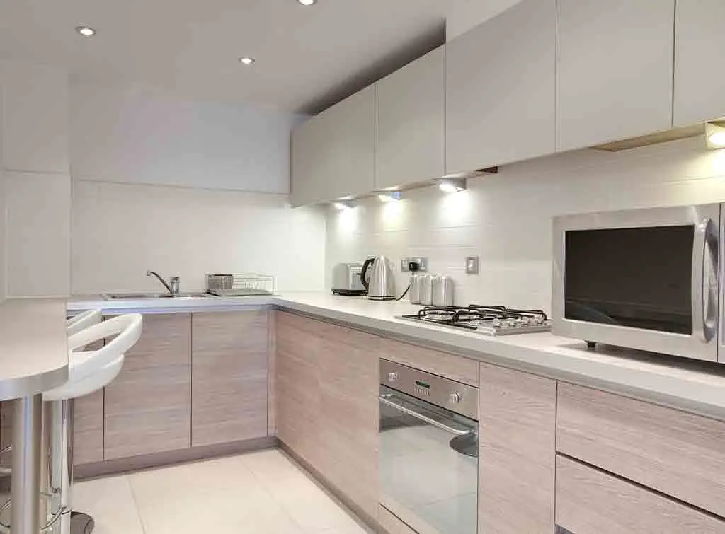 L-shaped breakfast bar ideas