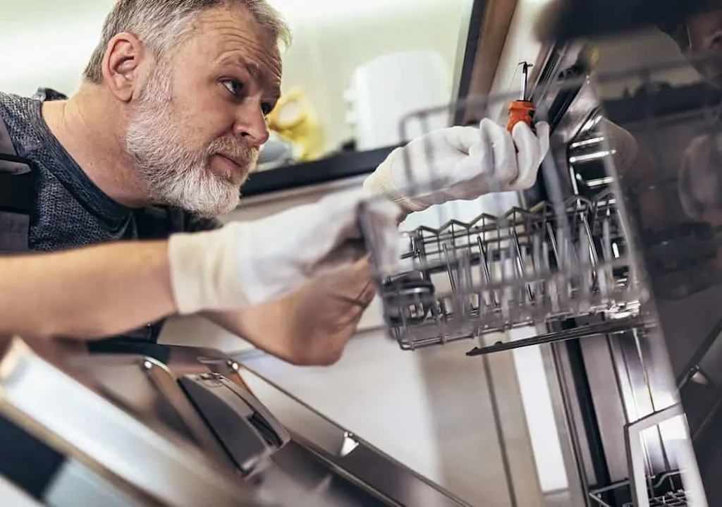 Professional dishwasher installation near me