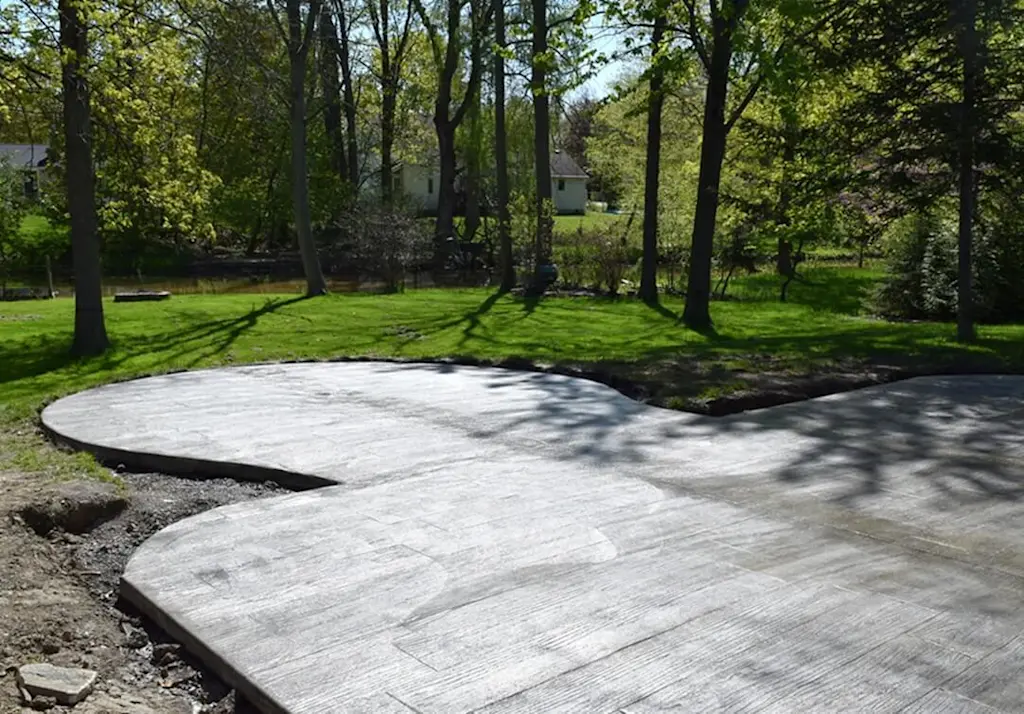 Concrete patio imprinted like wood boards