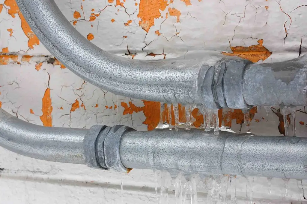 https://www.checkatrade.com/blog/wp-content/uploads/2022/03/Cost-to-prevent-winter-freezing-damage-1024x683.jpg