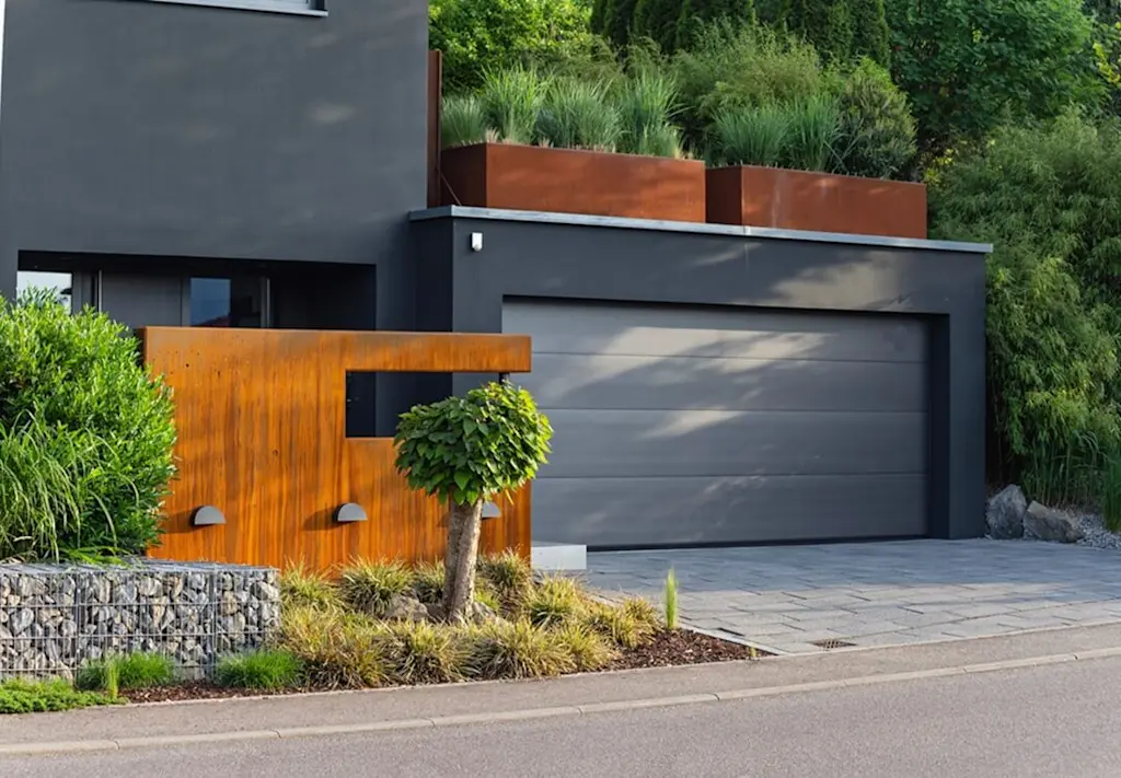 Stylish contemporary garage