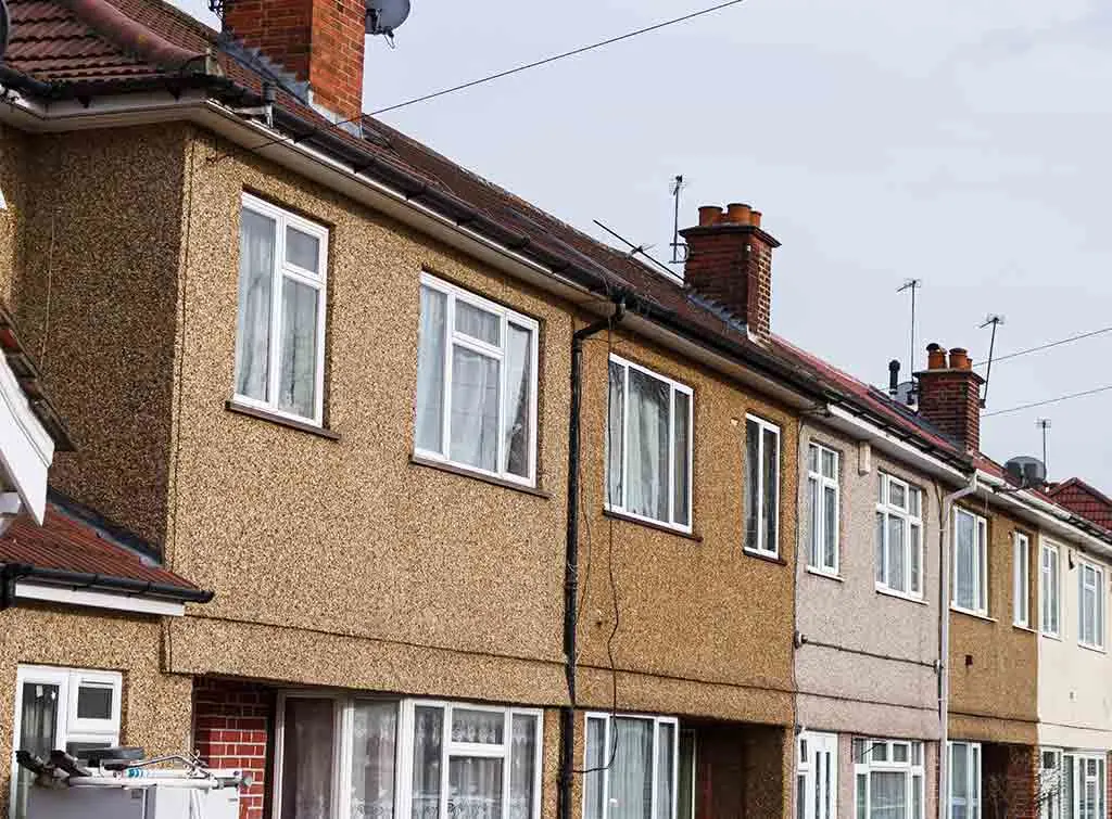 Cost of removing pebbledash and rendering