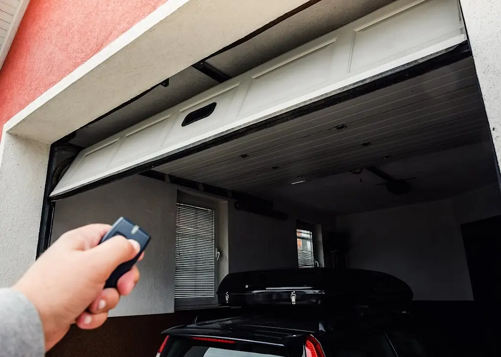 opening garage door roller