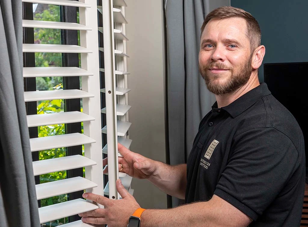 professional shutter blind installer 