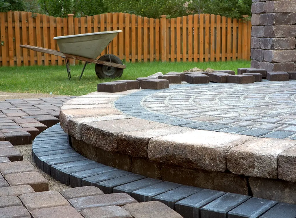 Raised circular patio