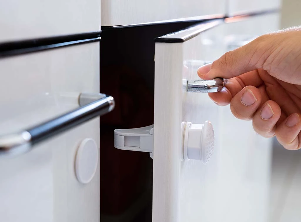 Best child safety locks uk
