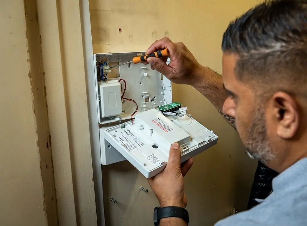 CSCS gold card electrician