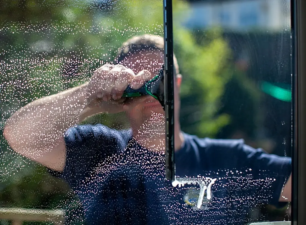 https://www.checkatrade.com/blog/wp-content/uploads/2024/07/becoming-a-window-cleaner-for-homes.jpeg