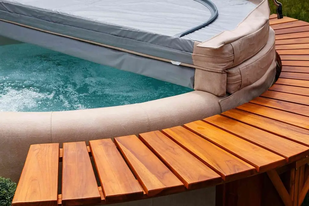 Hot tub