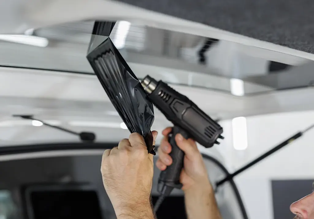 Heat gun for window tinting