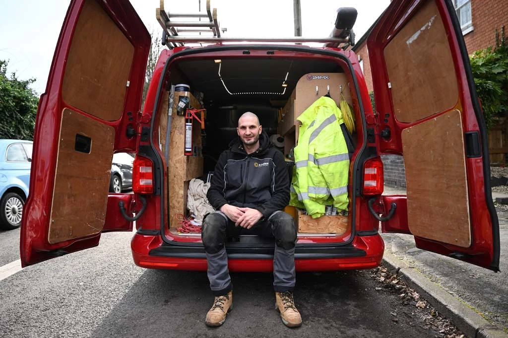 https://www.checkatrade.com/blog/wp-content/uploads/2024/01/Funding-startup-van-costs.jpg