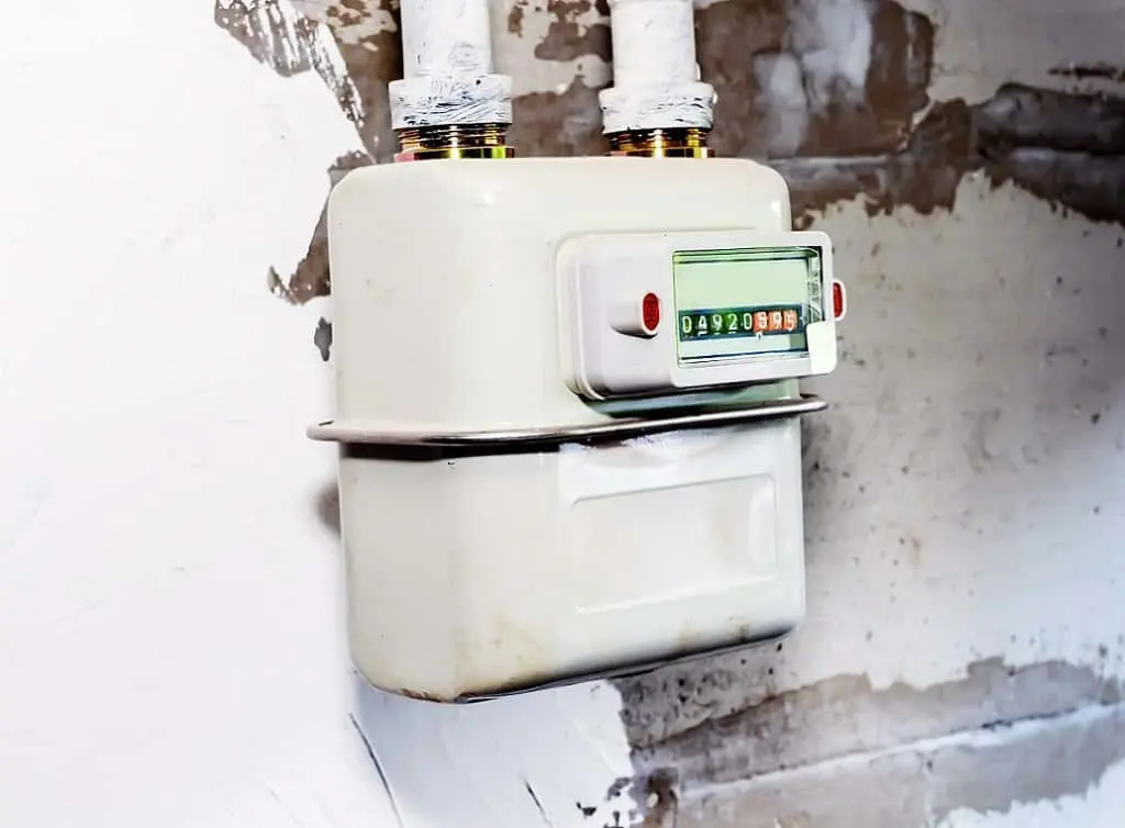 https://www.checkatrade.com/blog/wp-content/uploads/2020/10/moving-gas-meter.jpeg