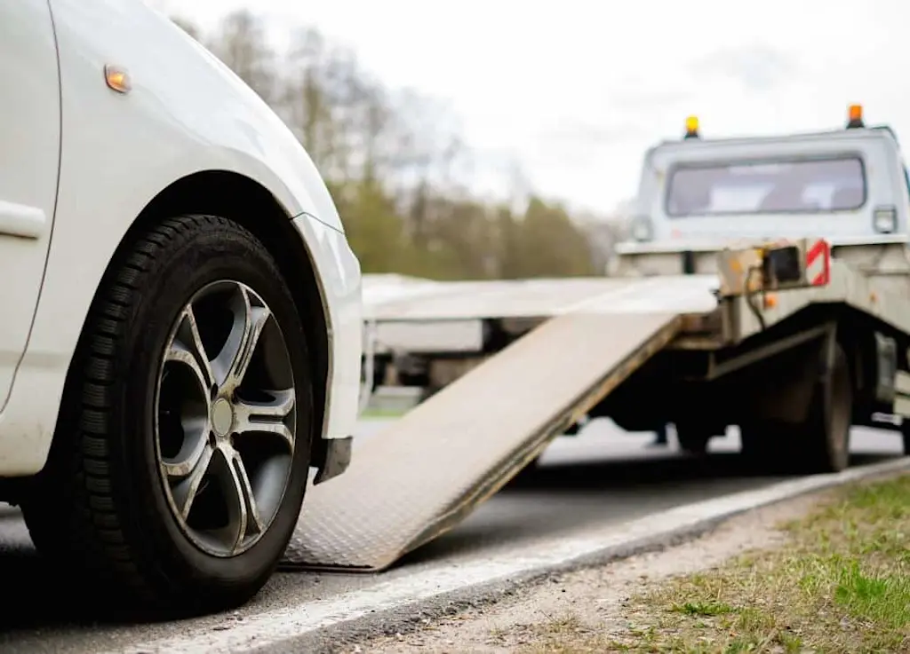 Car towing services near me