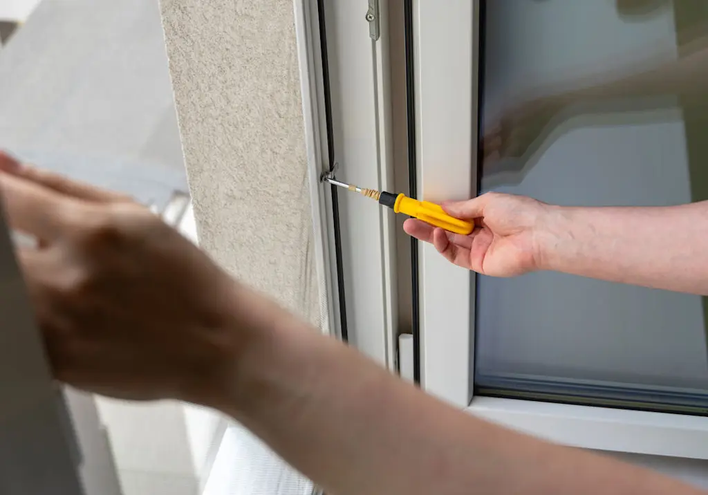 window-hinge-adjustment