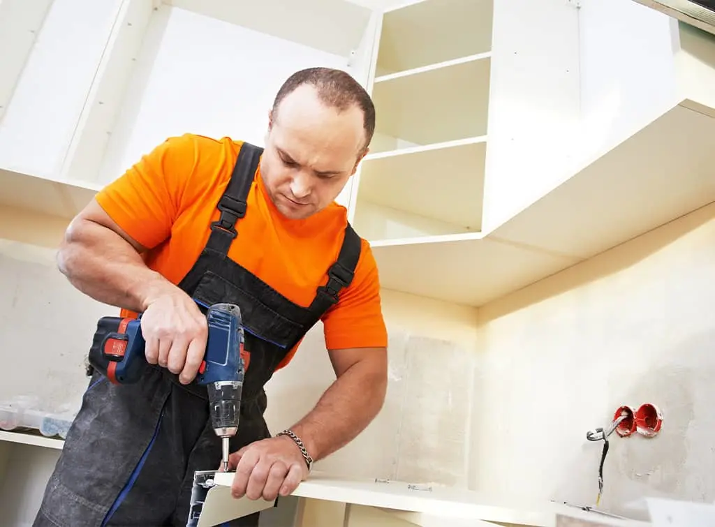 Kitchen fitter day rate