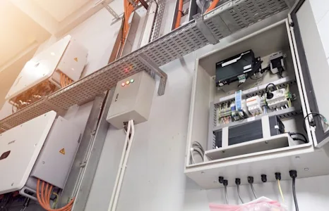 Solar storage unit (1)
