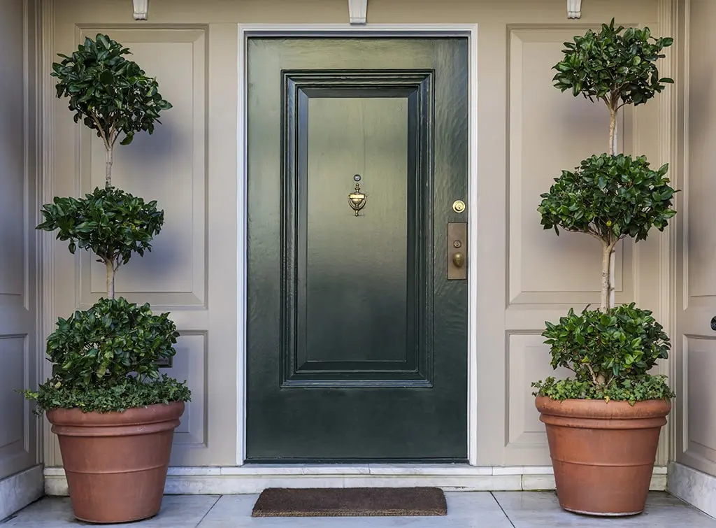 Reasons to replace your front door