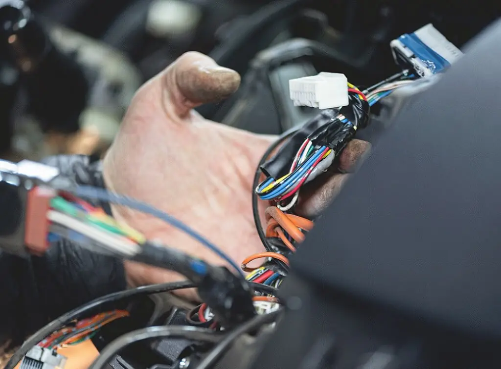 https://www.checkatrade.com/blog/wp-content/uploads/2025/02/find-a-skilled-auto-electrician-near-me.jpeg