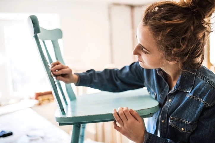 https://www.checkatrade.com/blog/wp-content/uploads/2020/06/carpentry-rates.jpg