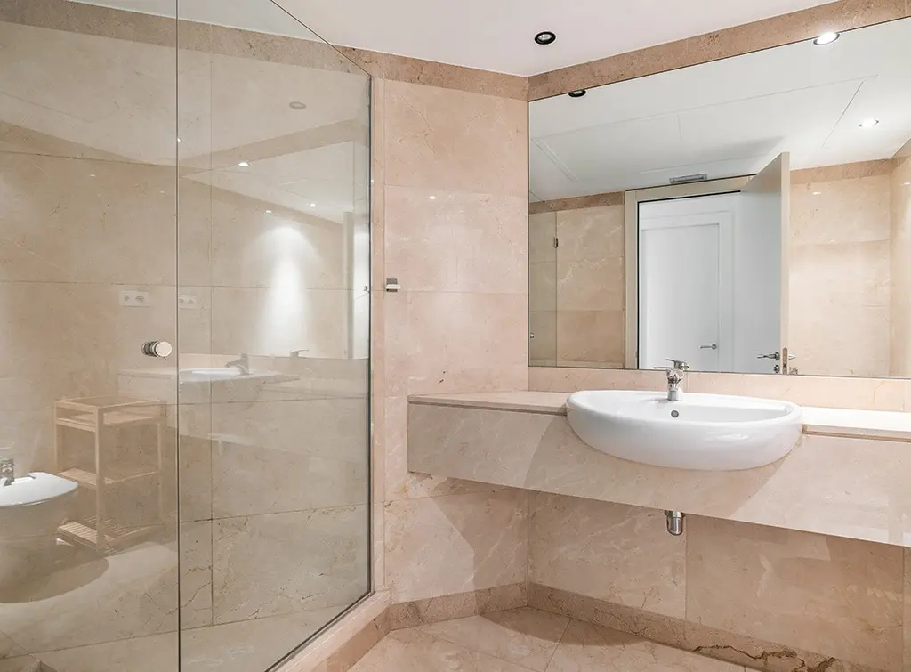 Peach bathroom tiles