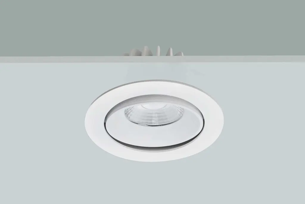 How to remove LED downlight bulbs