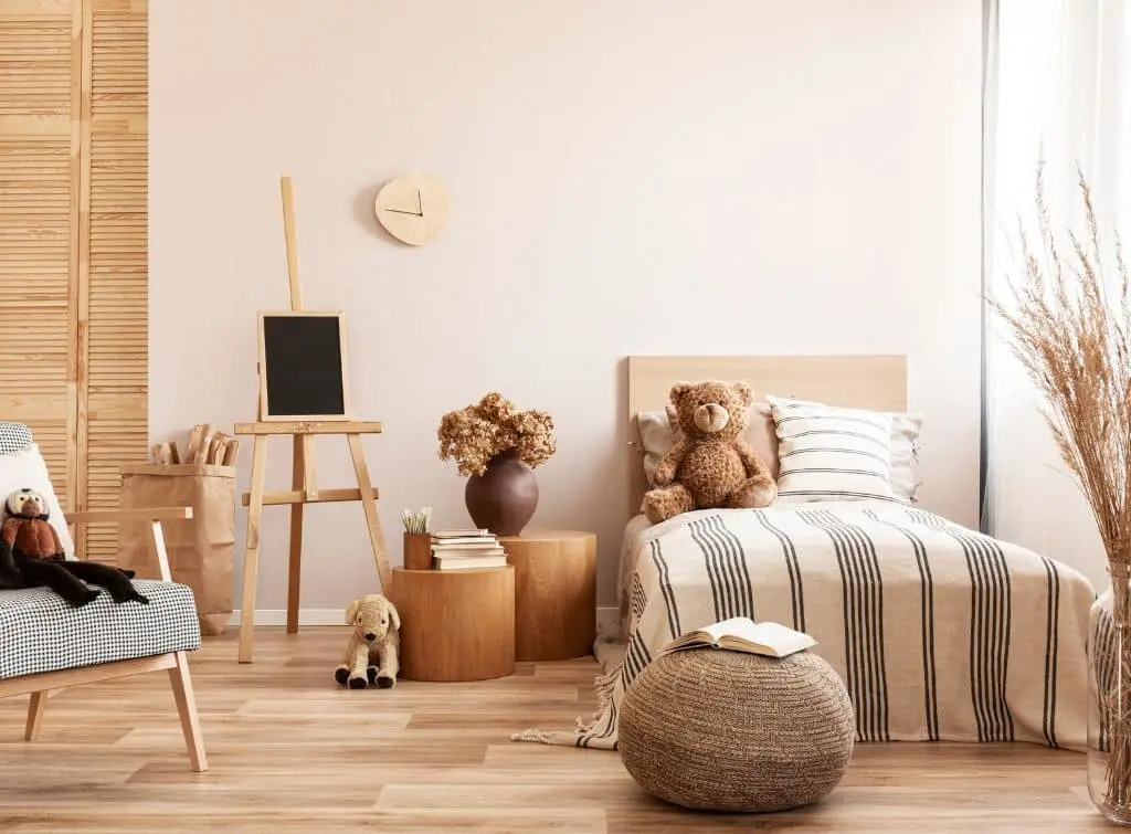Neutral decor for unisex kids