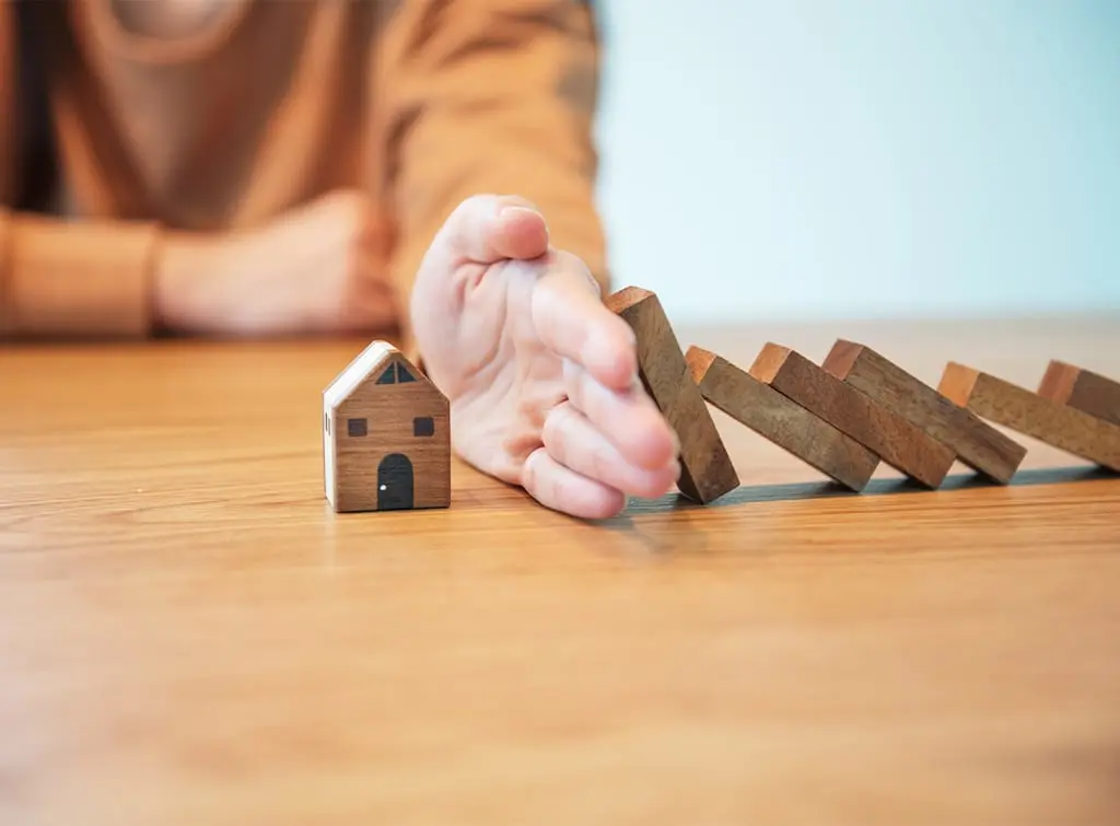 https://www.checkatrade.com/blog/wp-content/uploads/2022/03/Reinstatement-cost-of-the-property.jpg