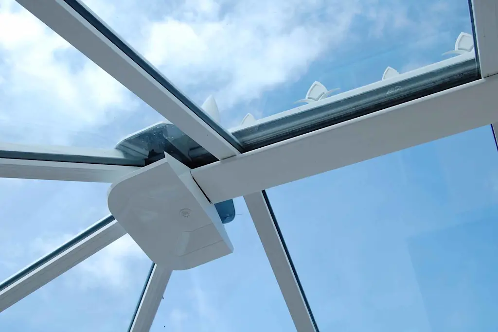How to clean a conservatory roof