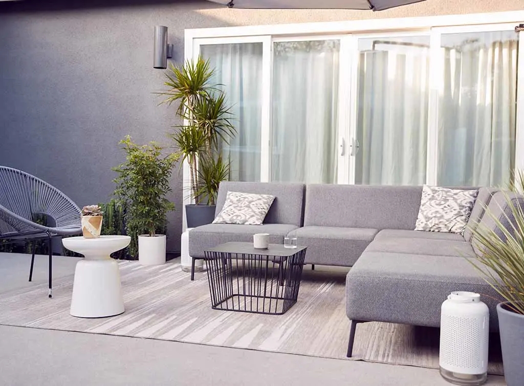 outdoor rug on patio