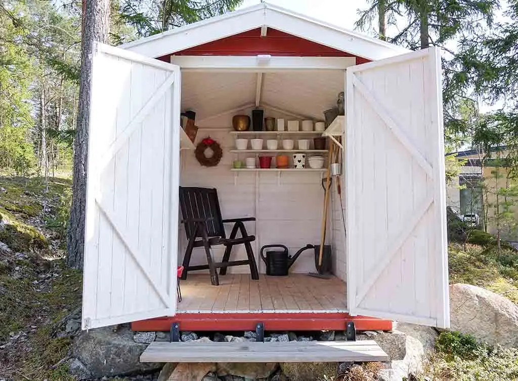 White shed paint ideas