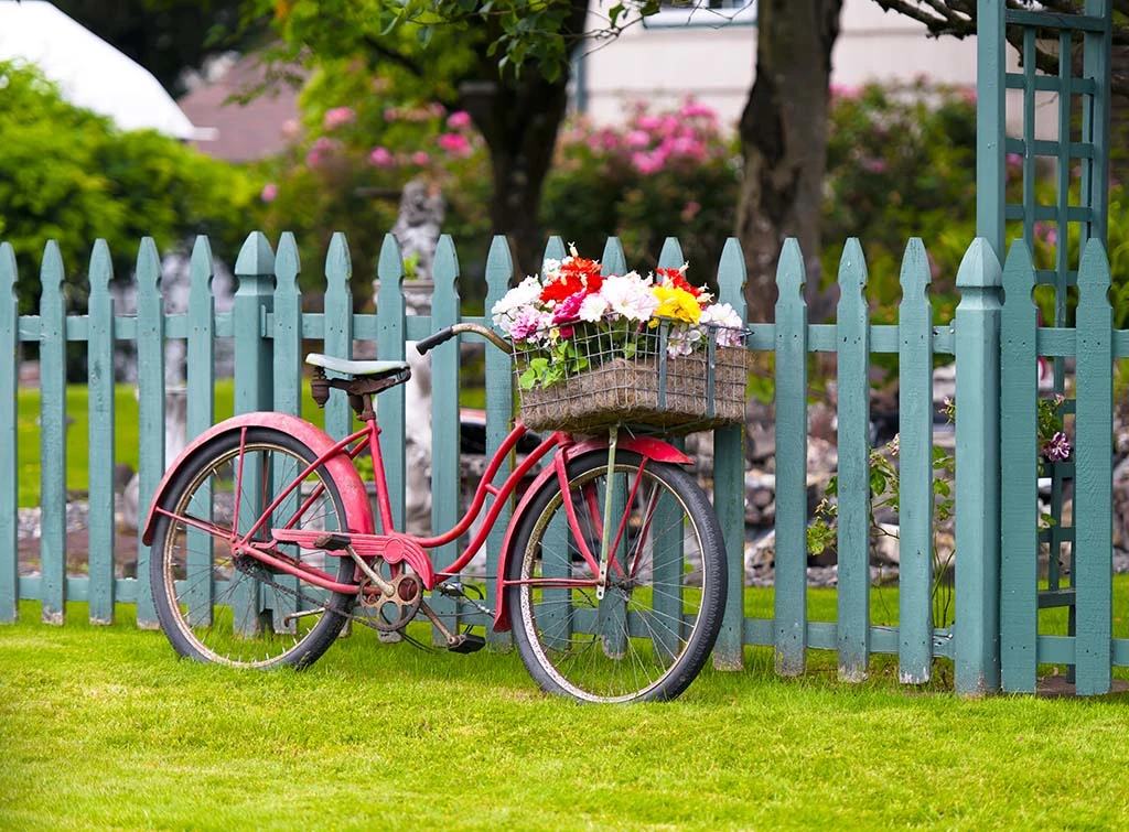 Picket fences near me