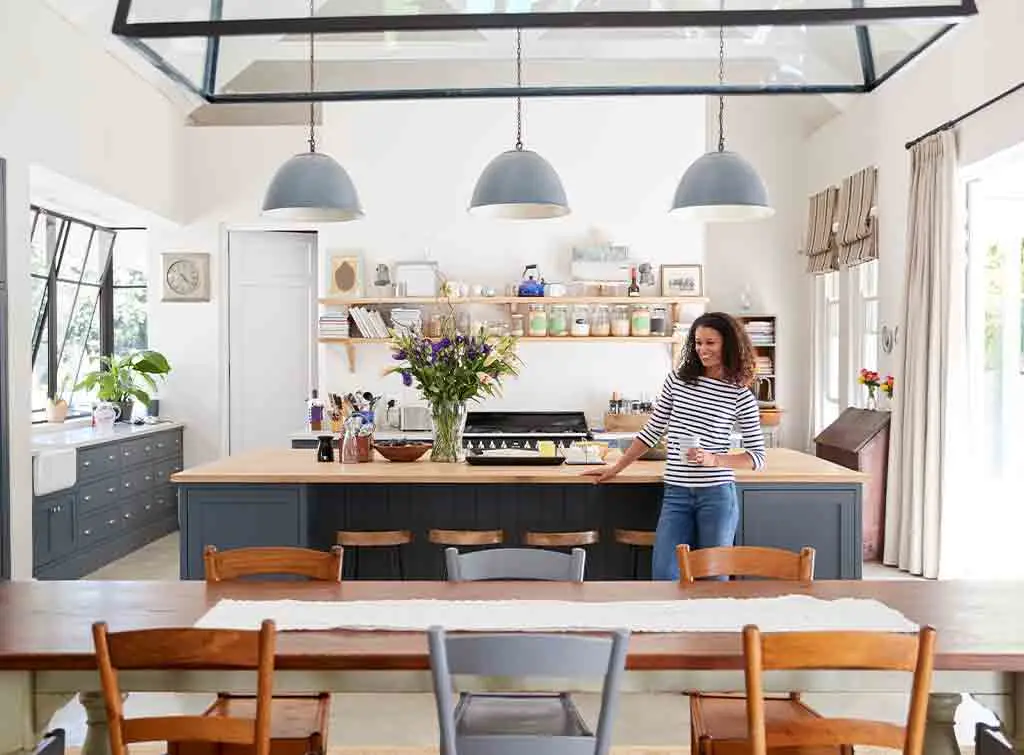open plan kitchen diner