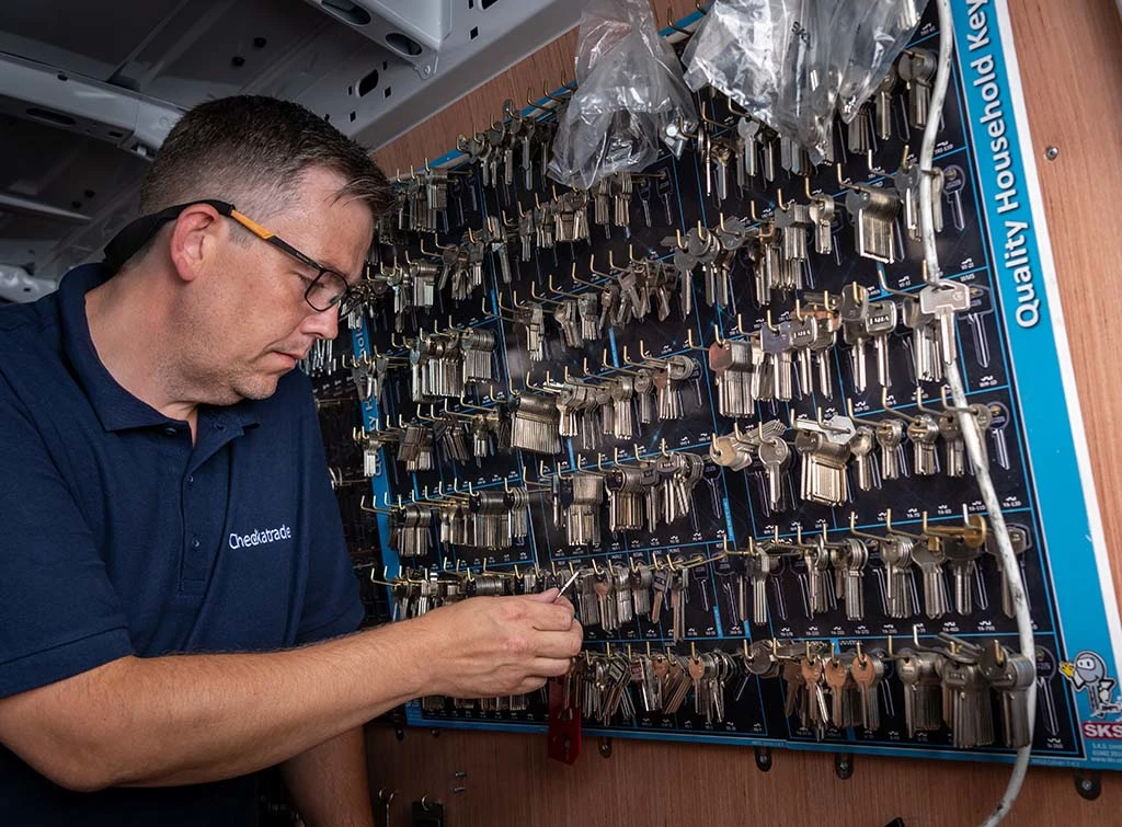 Door unlocking service near me