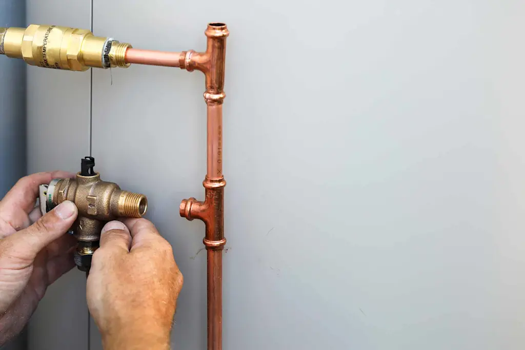 Copper pipe soundproofing