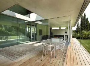 cost of exterior glass walls