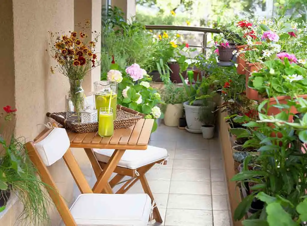 Beautiful balcony with planning permission