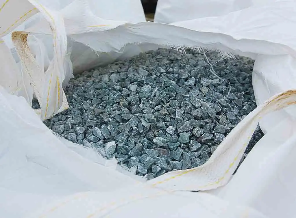 Crushed granite driveway pros and cons