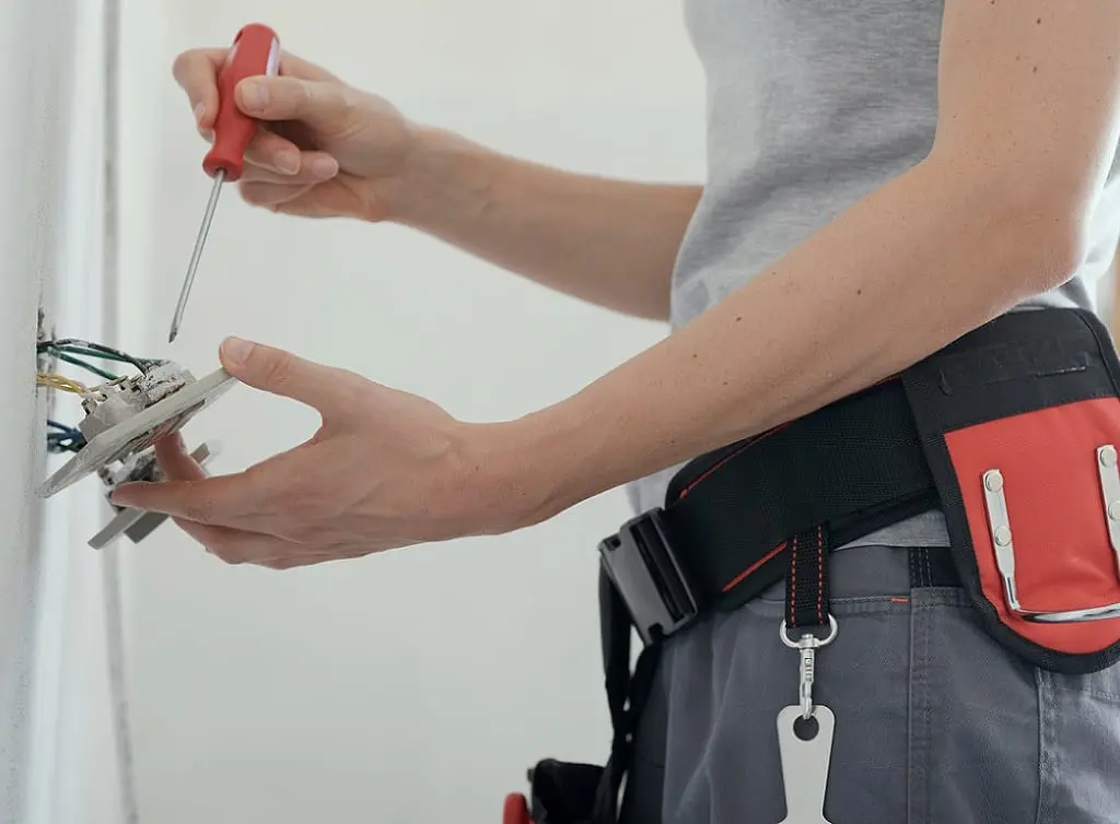 https://www.checkatrade.com/blog/wp-content/uploads/2024/07/womens-electrician-trousers.jpeg
