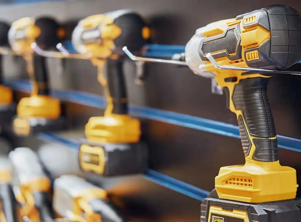 https://www.checkatrade.com/blog/wp-content/uploads/2024/06/black-and-yellow-power-tools-for-tradespeople.jpeg