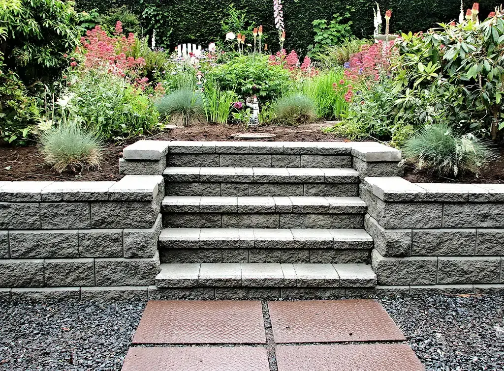 garden retaining wall ideas with steps