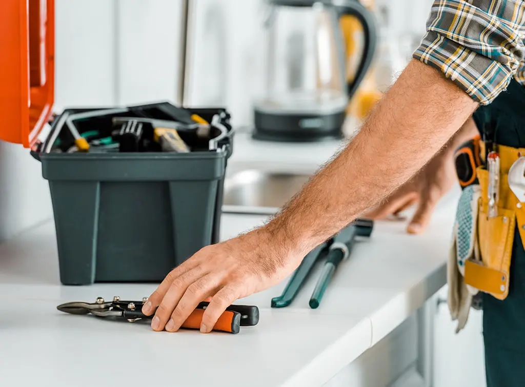 What are the best tools for plumbers and heating engineers?